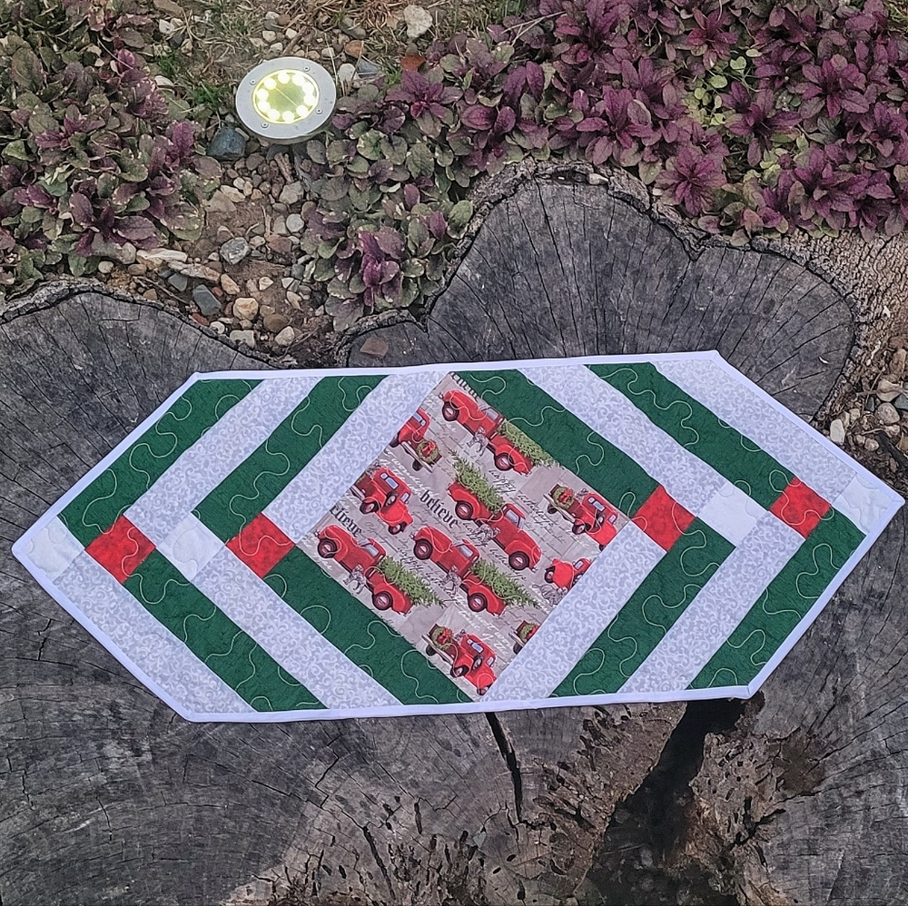Quilted Holiday Farmhouse Table Runner
